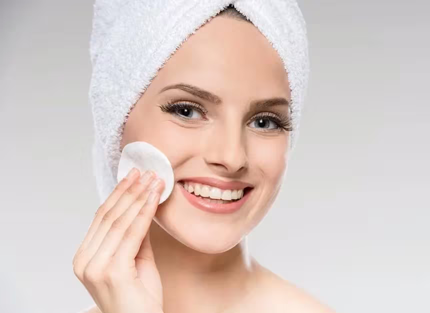Physio Radiance Series: The Importance of Facial Cleansing