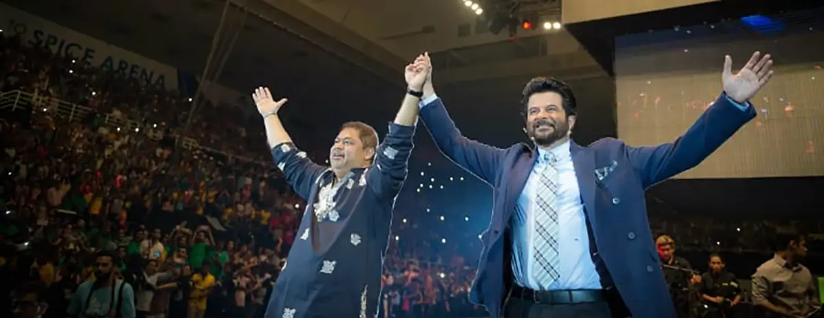 Anil Kapoor Makes A Splash At #Vcon16 2 Anil Kapoor Makes A Splash At #VCON16