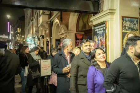 Hard Work Pays, Qnet’s Achievers Are The Proof! 4 people waiting in line at a show