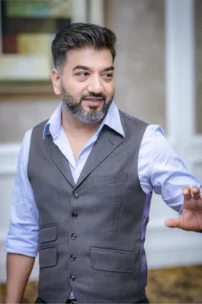 V partner sachin gupta