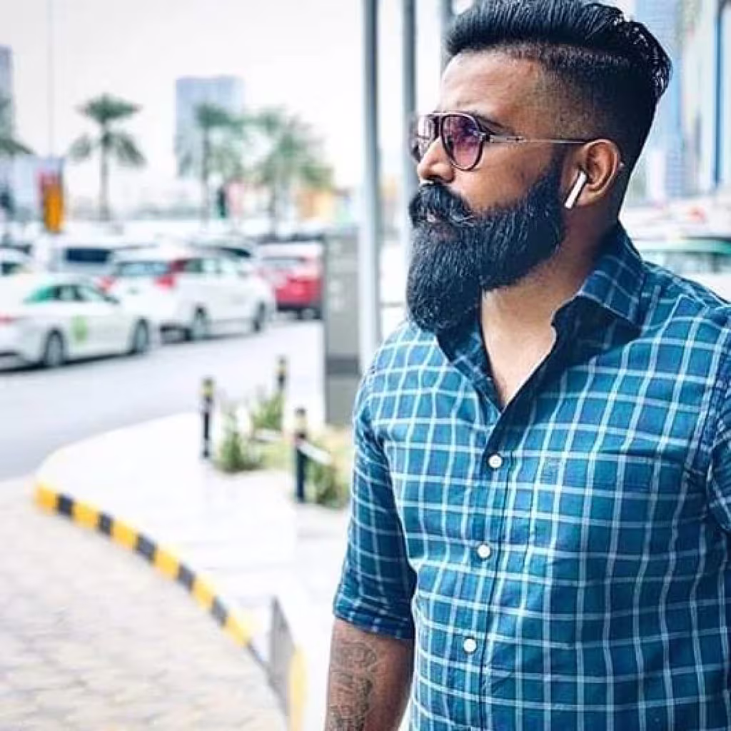 Sapphire Star Gireesh Pushparajan Shares How Qnet Changed His Life 3 Gireesh Pushparajan on the street