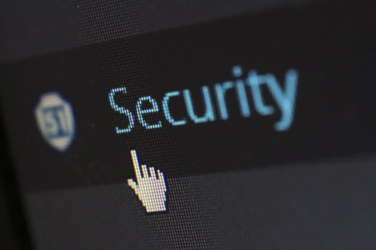 Fight Fraud With These Must-Follow Online Security Tips 2 be cautious with online security