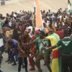 V-Africa crowd